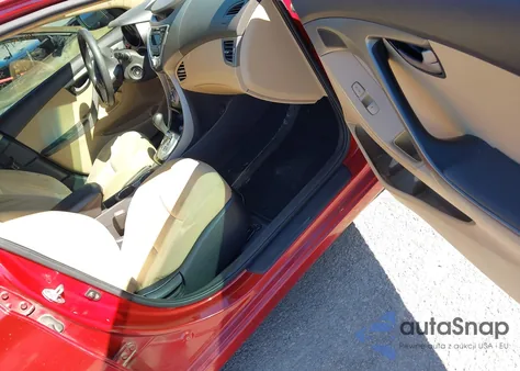 2012 Hyundai Elantra Gls (Ulsan Plant) z USA, uszkodzony, nr VIN KMHDH4AE3CU252278